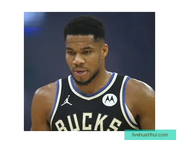 字母哥拒绝参加雄鹿3对3对抗训练 但仍愿复出参赛引发关注